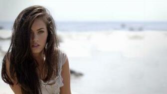 Megan Fox Sexy Look Full HD Wallpaper 1080p