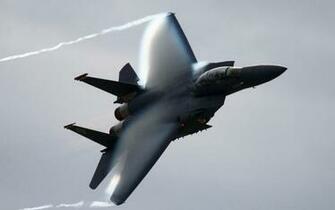 Contrails F15 Eagle Widescreen Wallpaper