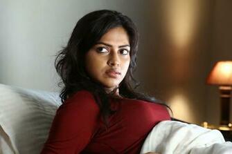 Amala Paul Wallpaper