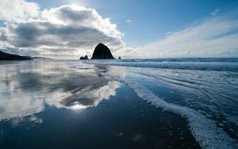 Windows Background Beach Foam Path Wallpaper X