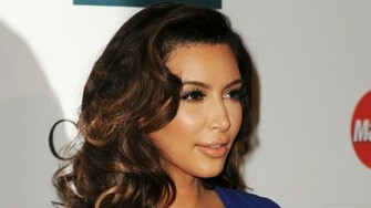 Kim Kardashian After Facelift Wallpaper For Nokia N8