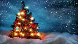 Christmas Tree HD Wallpaper