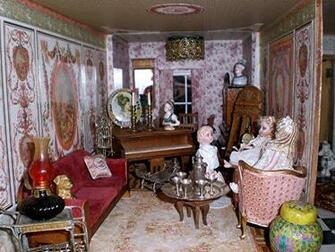Wallpaper Photo Dollhouse Html