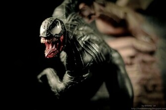 Wallpaper Spiderman Venom Fight
