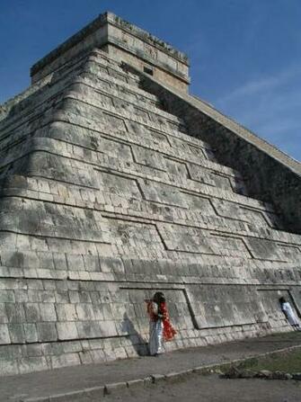 Exploring The Hidden World Of Maritime Maya Background