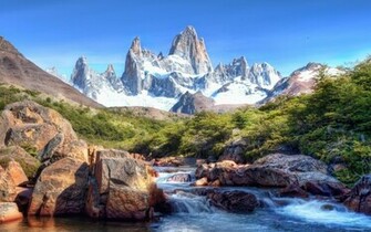 Mountain Scenery Wallpaper