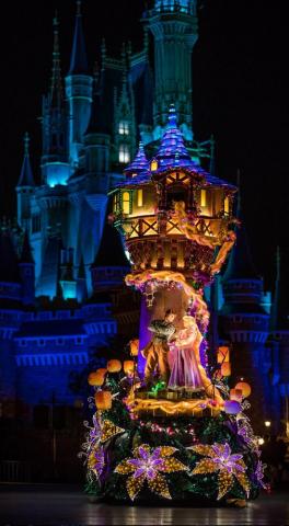 Disney iPhone Wallpaper Tourist