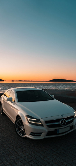 Mercedes Benz Logo iPhone Wallpaper