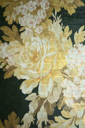 Black And Gold Floral Wallpaper