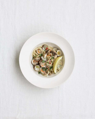 Minimalist Food Aesthetics Fresh Fruits Vegetables