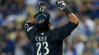Astros Win Nine Straight Cruz Crunches Two Homers In Loss