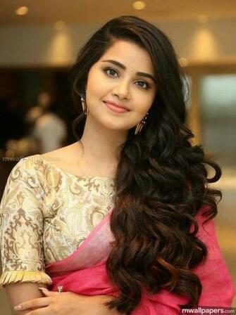 Anupama Parameswaran Beautiful HD Photos 1080p In