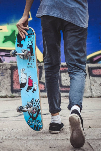 Aesthetic Skater Boy Comic Art Wallpaper