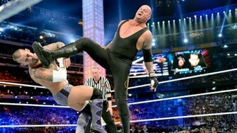 Wwe Supertar The Undertaker Fighting Wallpaper Most HD