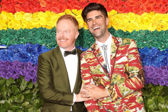 Jesse Tyler Ferguson X Wallpaper
