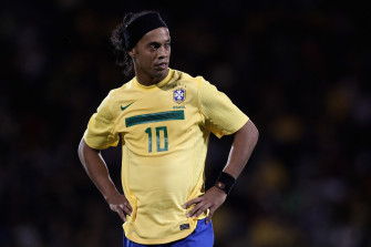Ronaldinho 4k Brazil National Football Team HD Wallpaper