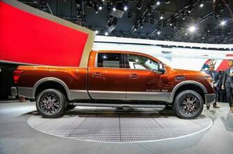Nissan Titan Lifted Image