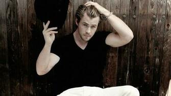 Chris Hemsworth Wallpaper X Net