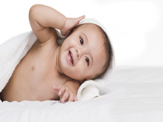 Choose The Safest Skin Care Products For Your Baby