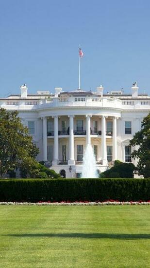With White House Wallpaper HD