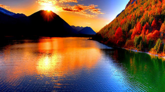 Sunset At Lake Mountain Beautiful Wallpaper HD