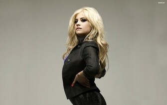 Pixie Lott Wallpaper