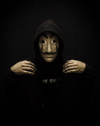 Money Heist Mask Wallpaper
