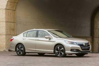 Honda Accord Widescreen Car Wallpaper