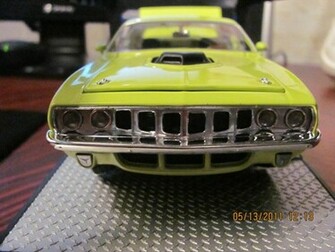 Plymouth Hemi Cuda Diecast Wallpaper