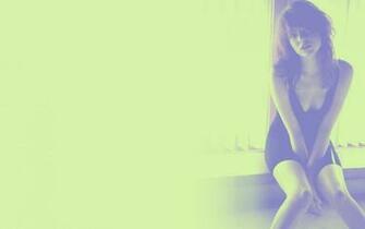 Emma Stone Widescreen Wallpaper