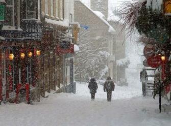Winter Scene In Quebec City Wallpaper