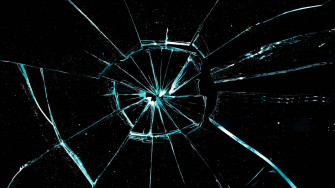 Shattered Computer Lock Screen Kbc0tz7mr5ivwmsk Wallpaper