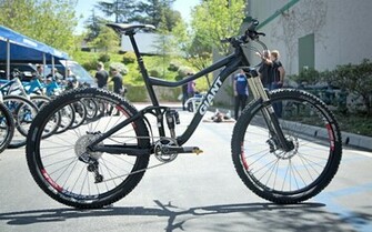 Giant Road Bike Wallpaper Carbon Trail