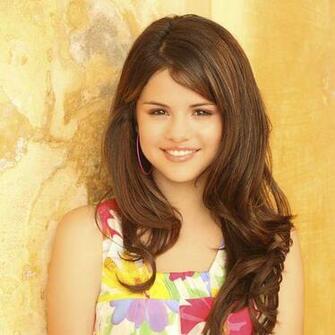 HD Selena Gomez Soft Wallpaper