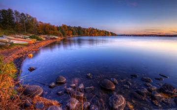Beautiful Autumn Wonderland Lake Scenery And Pleasant