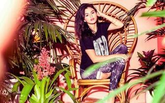 Home Selena Gomez Image