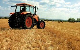 Kubota Wallpaper Top Background