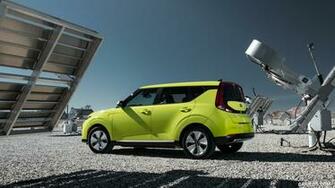 Kia Soul Ev Rear Three Quarter HD Wallpaper