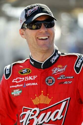 Kevin Harvick Has Plenty Of Reasons To Be Happy Turn