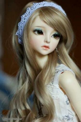 Cute Dolls Wallpaper