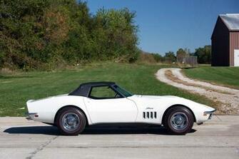 Corvette Stingray L71 435hp Convertible Supercar Muscle