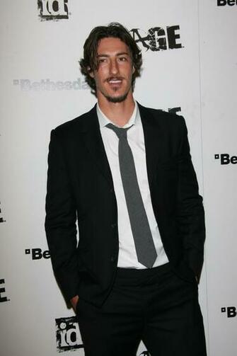 Pics Photos Eric Balfour
