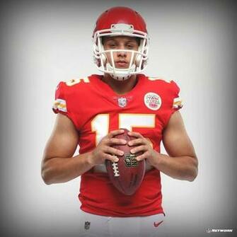 Pat Mahomes Phone Wallpaper Top