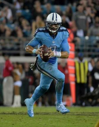 Jacksonville Fl Usa Tennessee Titans Quarterback Marcus Mariota