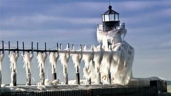 Winter Lighthouse Wallpaper