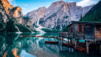 Lake Prags Pragser Wildsee Italy UHD 4k Wallpaper