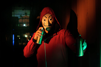 Money Heist Mask Wallpaper