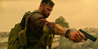 Chris Hemsworth S Extraction Has Moved Filming Locations Thanks