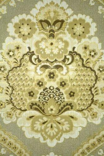 Large Pattern Damask Wallpaper