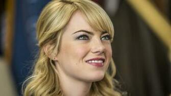 Home Female Celebrities Emma Stone Smile Wallpaper